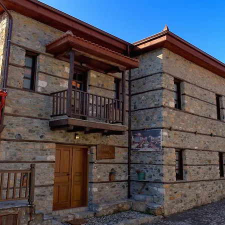 Vadola Maison d'hôtes Arkochorion