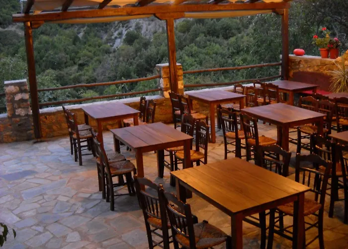 Πανσιόν Vadola 3*