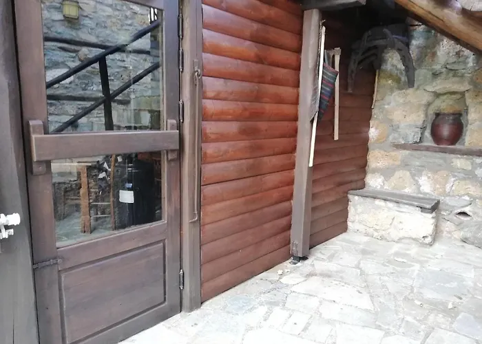 Vadola Πανσιόν 3*